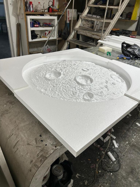 AY YÜZEYİ 118x118cm ESKİTME